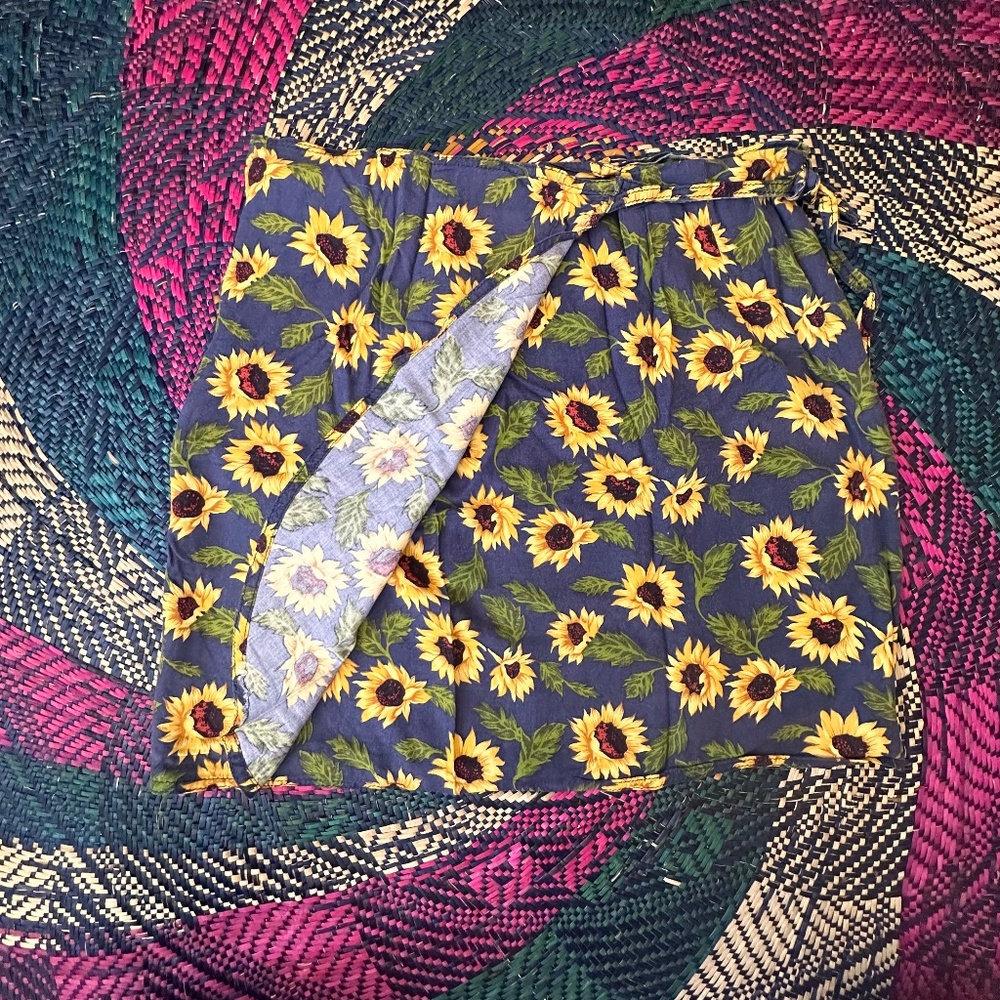 Vintage Sunflower Wrap Skirt Size OS